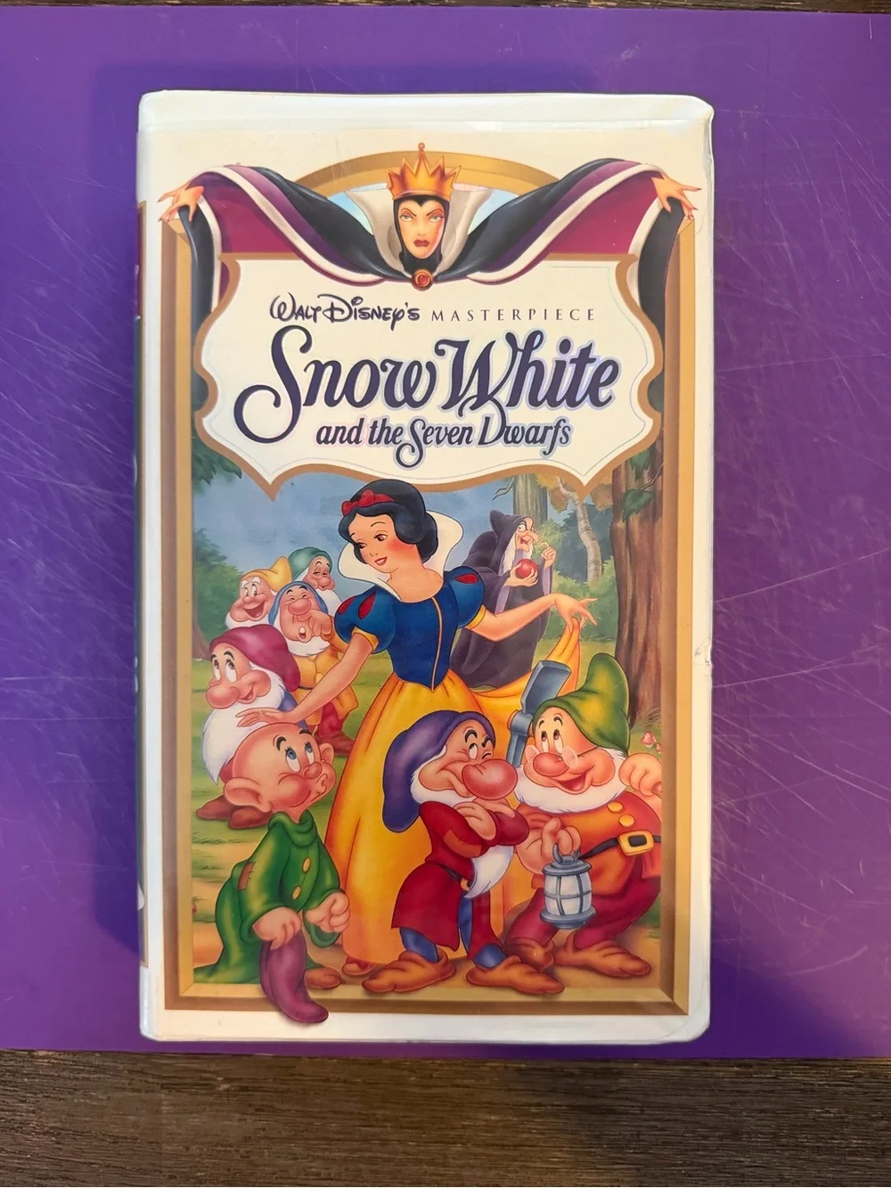 ❄️ Disney Snow White VHS Pin Board 🍎
